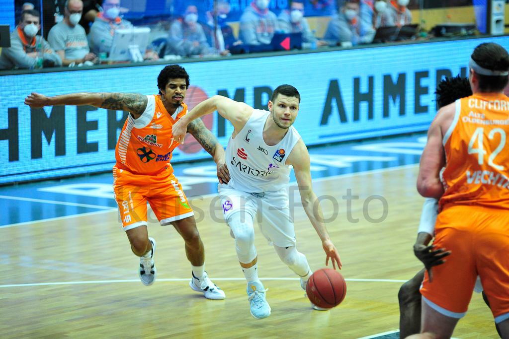 BBL - 25. Spieltag - RASTA Vechta vs. BG Goettingen - RASTA Dome Vechta - 27.03.2021 - copyright by Kaisen-Foto