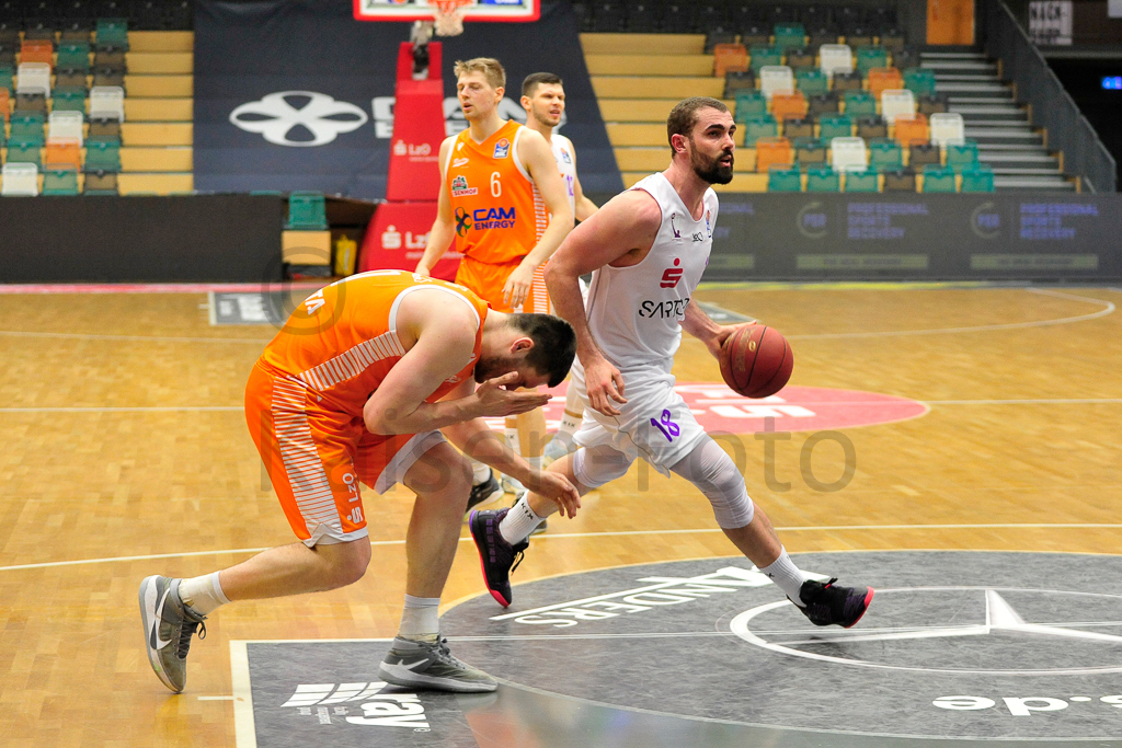 BBL - 25. Spieltag - RASTA Vechta vs. BG Goettingen - RASTA Dome Vechta - 27.03.2021 - copyright by Kaisen-Foto