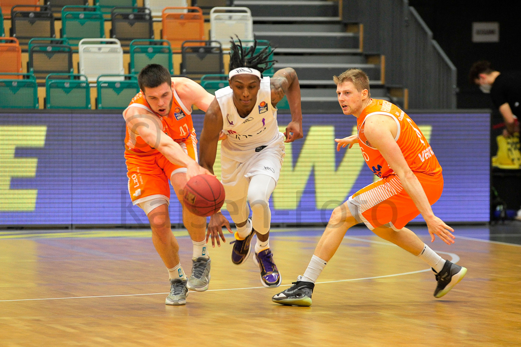 BBL - 25. Spieltag - RASTA Vechta vs. BG Goettingen - RASTA Dome Vechta - 27.03.2021 - copyright by Kaisen-Foto