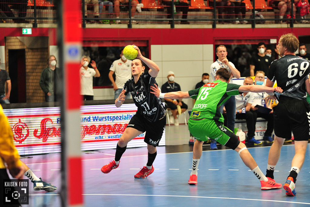 LiquiMoly Handball Bundesliga - Saison 20-21 - 37. Spieltag - TSV GWD Minden vs. Eulen Ludwigsburg am 24.06.2021 in der Merkur Arena in Luebbecke - copyright by Kaisen-Foto